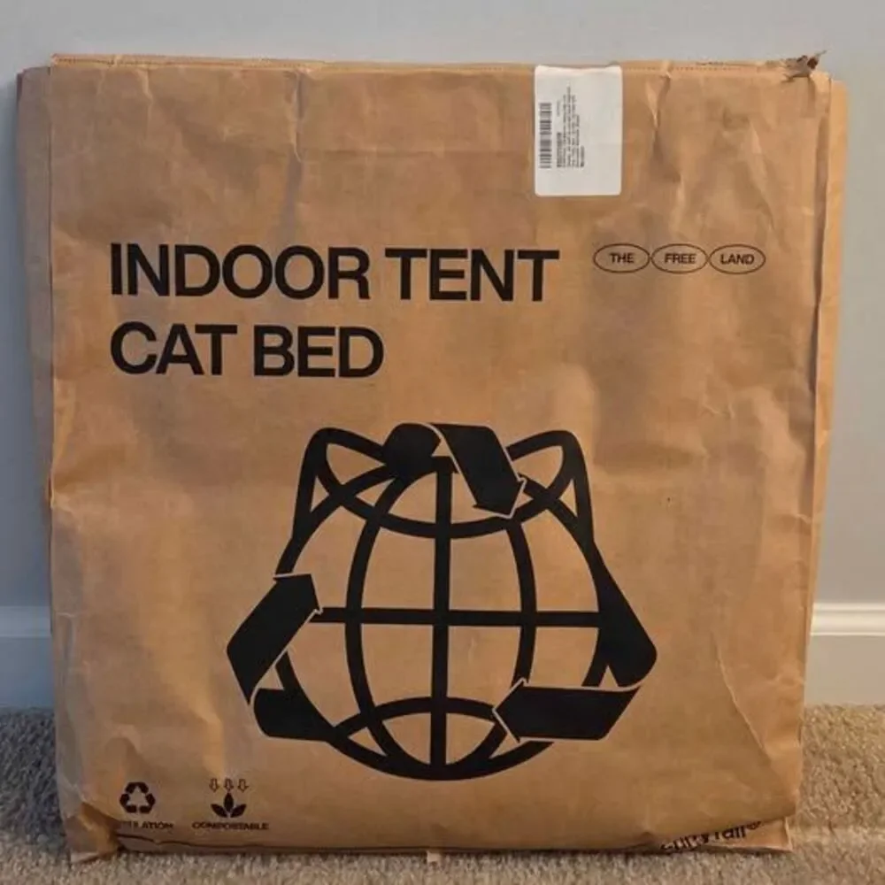 Tent cat bed